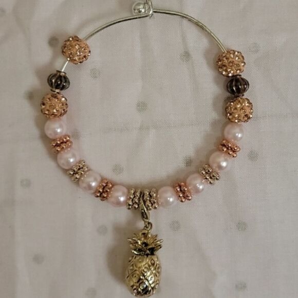 Handmade Silver Wired Beaded Bracelet with Pineapple Charm - Picture 1 of 7